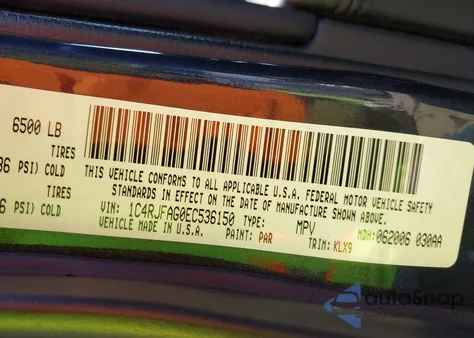 2014 Jeep Grand Cherokee Altitude z USA, uszkodzony, nr VIN 1C4RJFAG0EC536150